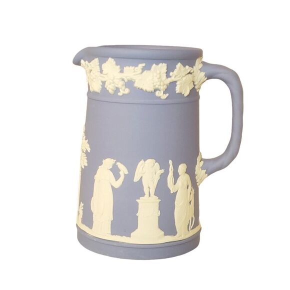 Vintage Wedgwood Jasperware Light Blue Creamer Jug Pitcher Made In England - Picture 1 of 11